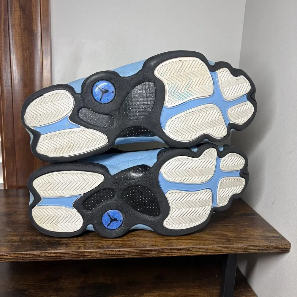Size 9 - Men's Air Jordan 13 Retro Black University Blue UNC 2022 DJ5982-041